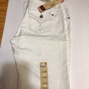 Women’s YMI bootcut jeans size 13